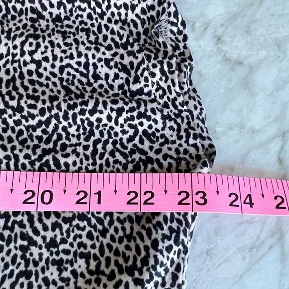 Loft Animal Print Wedge Tee size L - Picture 7 of 8